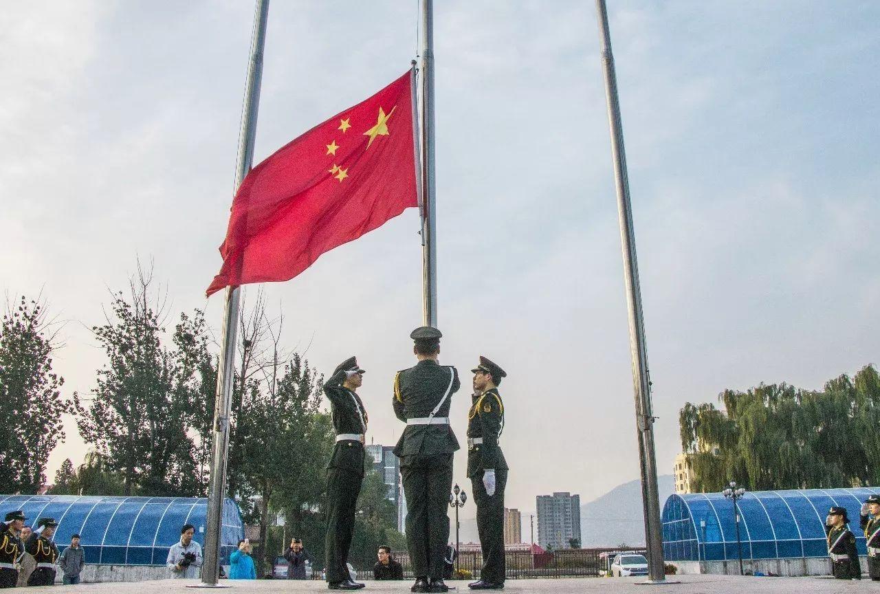 夏季为什么容易被烫伤？游戏画面